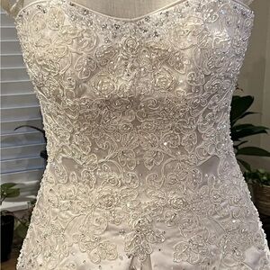 Elegant White Beaded Strapless Dress Maggie Sottero dress name Bianca worn once.